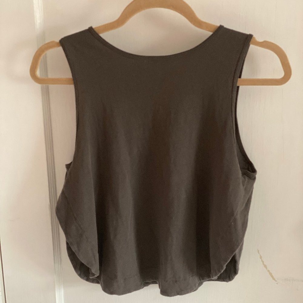 Grey crop top